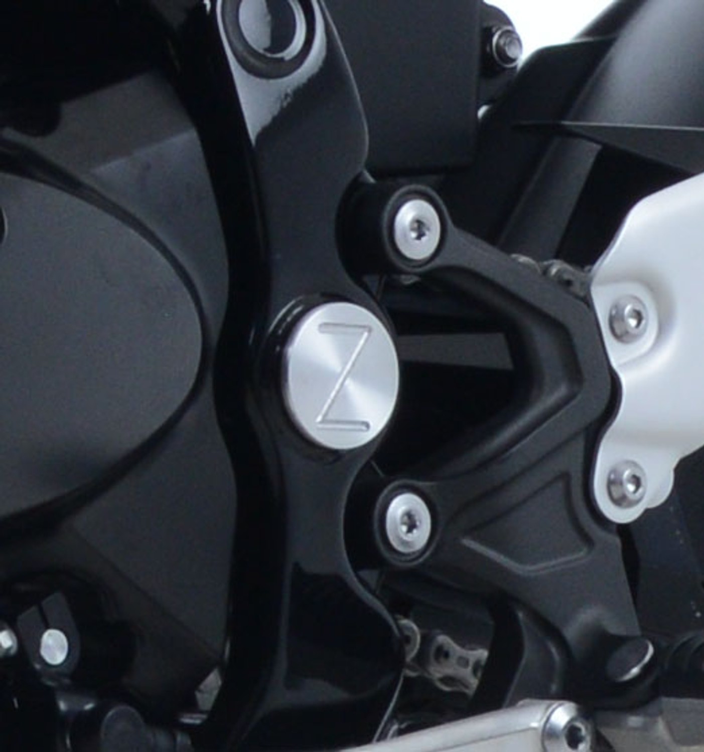 R&G Racing Frame Plug (single, left OR right side) for Kawasaki Z900RS '17-'22 R&G Racing Frame Plug (single, left OR right side) for Kawasaki Z900RS '17-'22